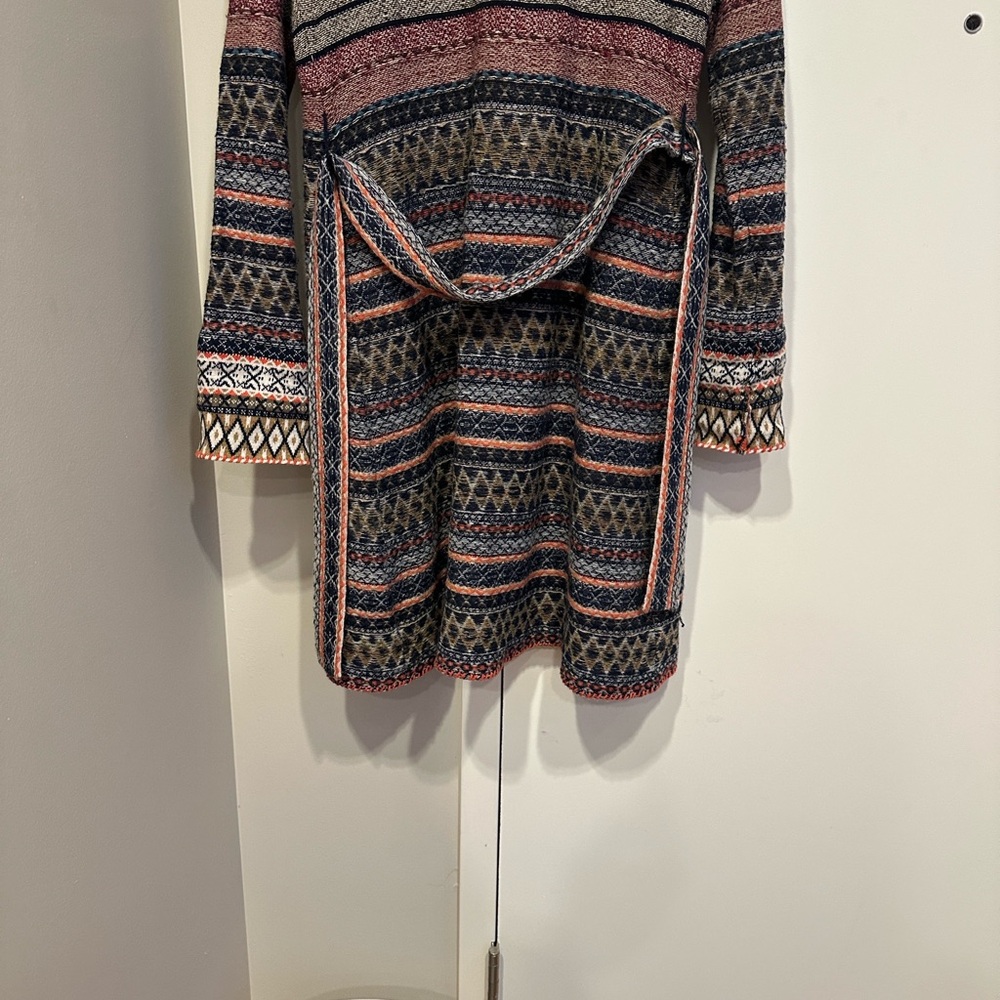 Angel Of The North Multicolor Patterned Cardigan with Fur Collar - Picture 6 of 8